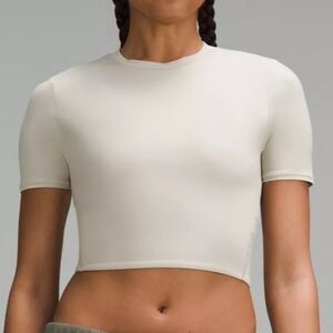 [NWT] Wundermost Crewneck T-Shirt Color: Mojave Tan